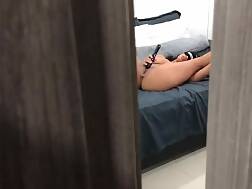 13 min - Eat snatch blackhaired jizz