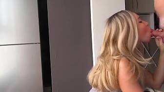 mouth penetrating milf rides