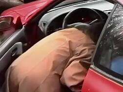 12 min - Sucking dick car