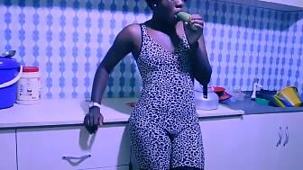 african huge wife drill