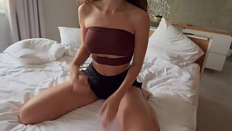 shorts spread legs snatch
