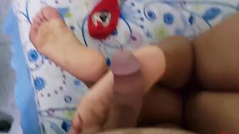 seduces shoes socks footjob