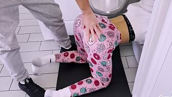filled mom jizz stuck