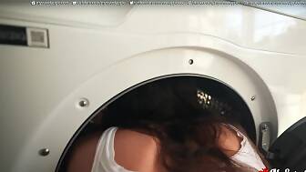 stepsister stuck washing machine