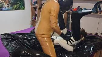 latex bang round