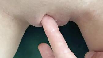 fingerfucking shaved dripping juicy
