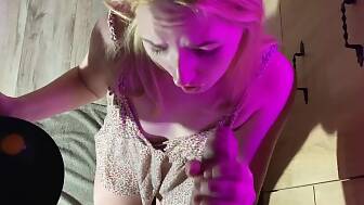 juicy blowjob housewife kitchen