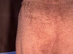 9 min - Rub clit penetration