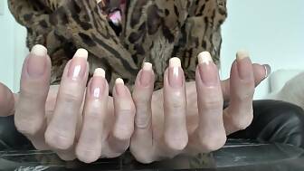 nails natural