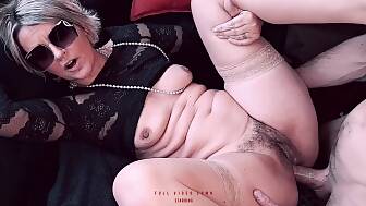 nut pov blow handjob