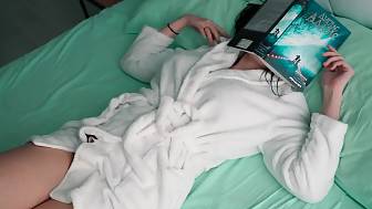 mom sperm blindfolded stepmom