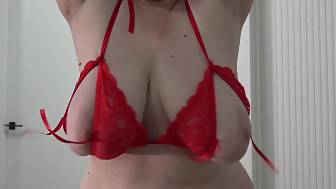 bouncing huge jugs milf