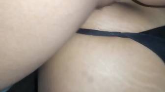 milf shakes butt anal