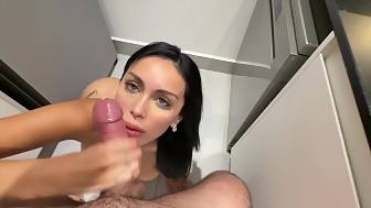 huge natural blackhaired banging