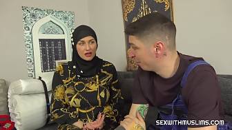 boobed milf hijab penis